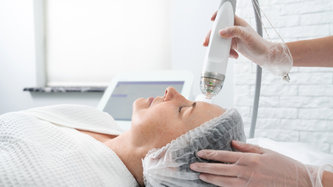 Altın İğne Nedir? Altın İğne Tedavisi