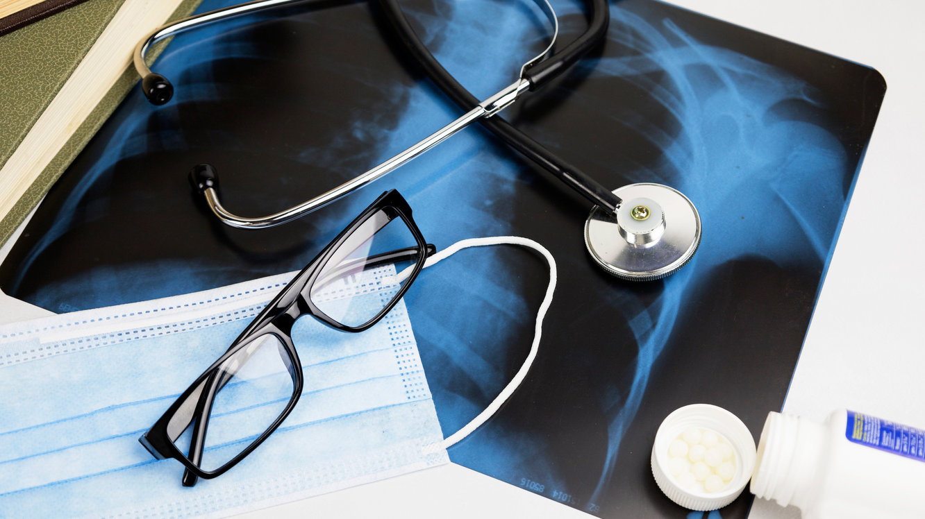 İdiyopatik Pulmoner Fibrozis (Akciğer Sertleşmesi): Nedir, Belirtileri, Tedavisi