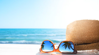 Güneş gözlüğü takmak katarakt oluşumunu önlüyor