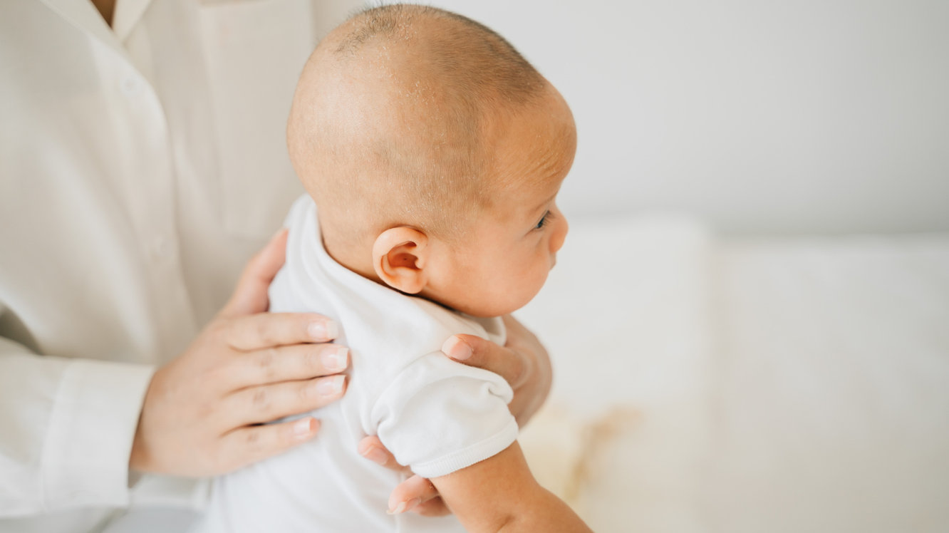 Hıçkırık Nasıl Geçer? Hıçkırık Neden Olur?