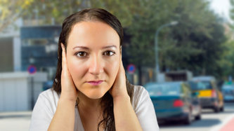 Kulak Tıkanıklığı Nedir? Belirtisi ve Tedavisi