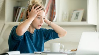 Panik Atak Belirtileri Nelerdir? Panik Atak Nasıl Geçer?