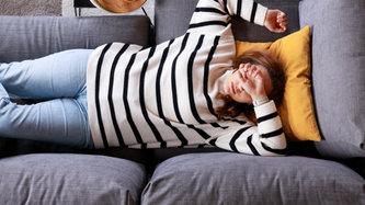 Tükenmişlik Sendromu Nedir? Belirtileri ve Tedavisi