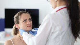 Tükürük Bezi Kanseri Belirtileri ve Evreleri